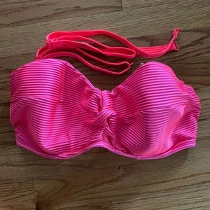 NWT Convertible Freya Bikini Top